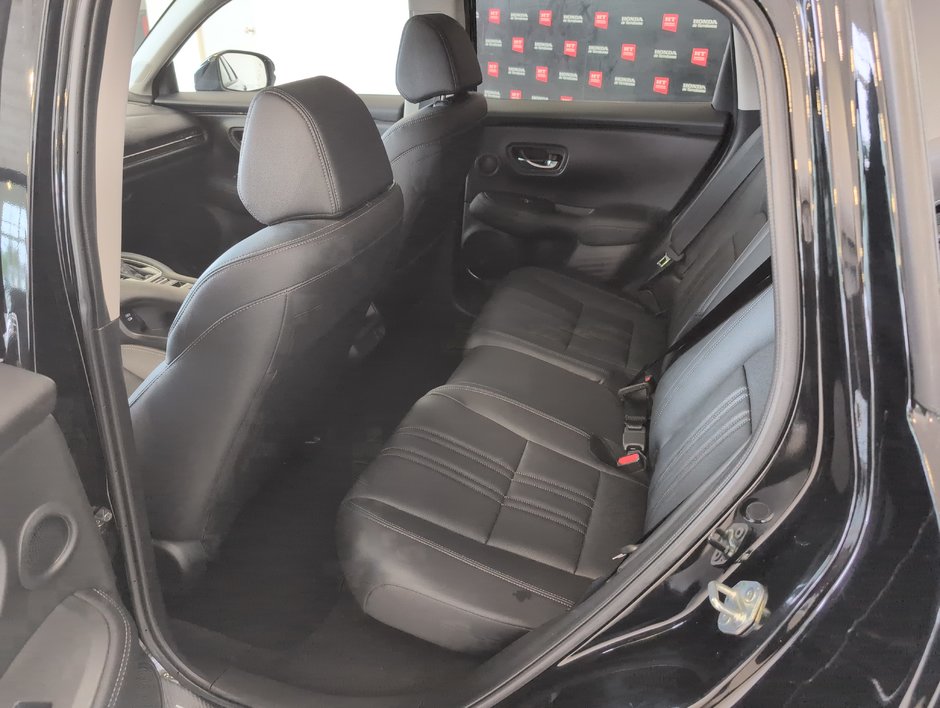Honda HR-V EX-L Navi 2024-10