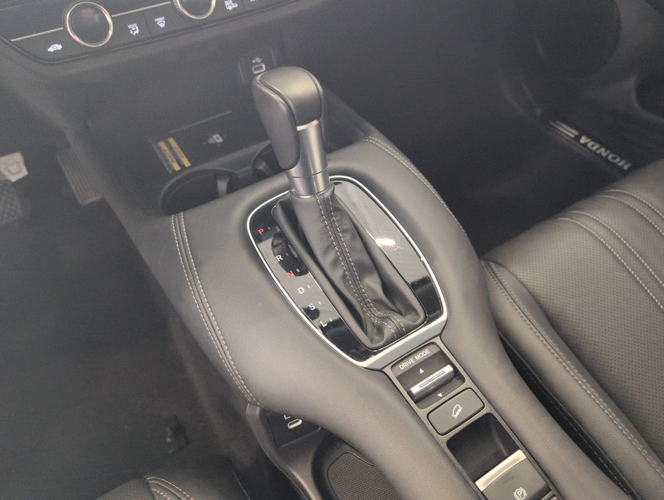 Honda HR-V EX-L Navi 2024-16
