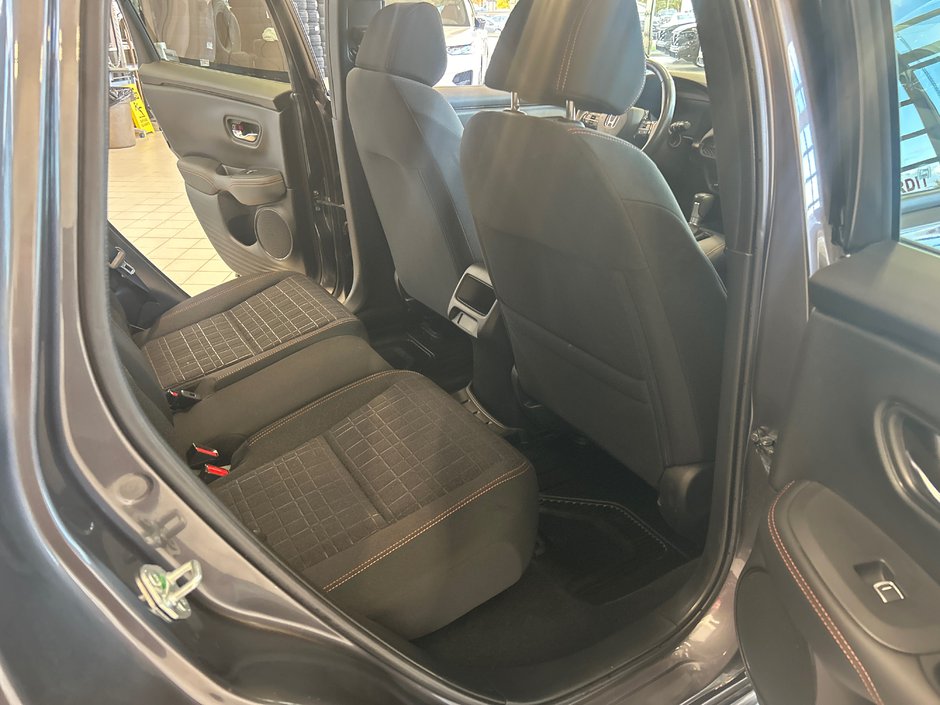 Honda HR-V Sport-B 2024-10