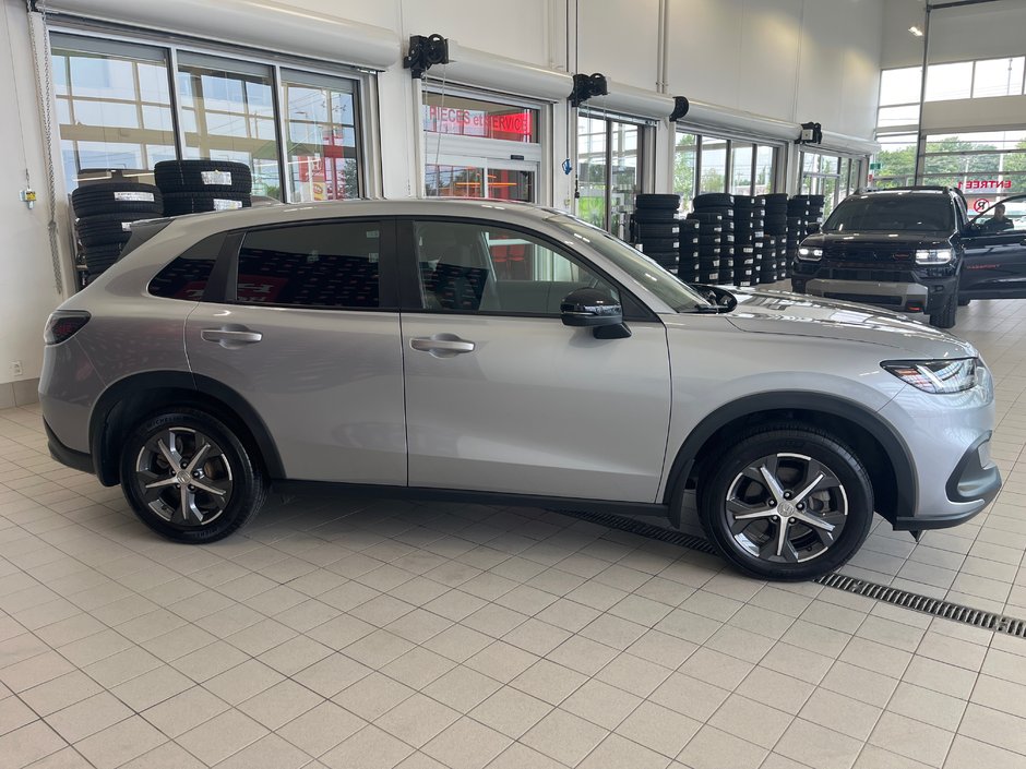 Honda HR-V Sport-B 2024-3