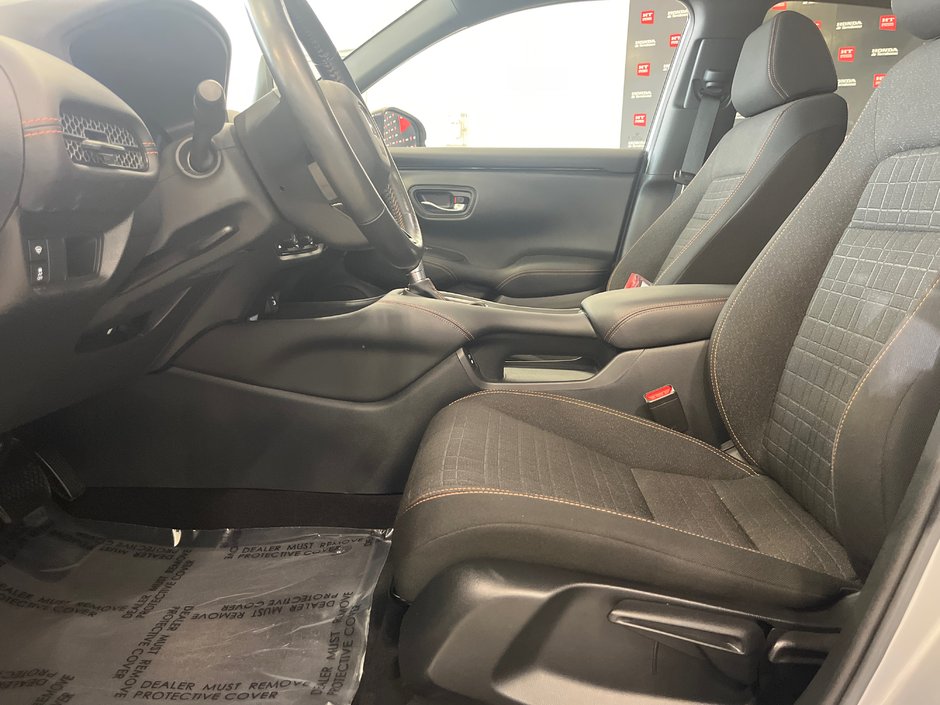 Honda HR-V Sport-B 2024-14