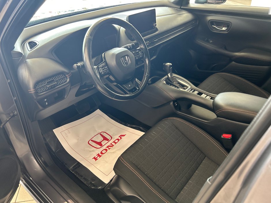 Honda HR-V Sport-B 2024-15