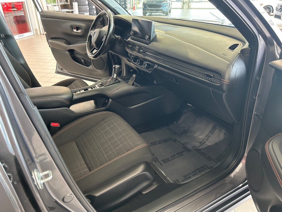 Honda HR-V Sport-B 2024-11