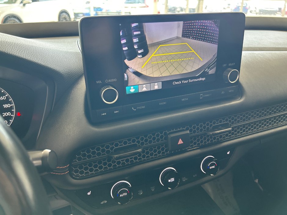 Honda HR-V Sport-B 2024-19