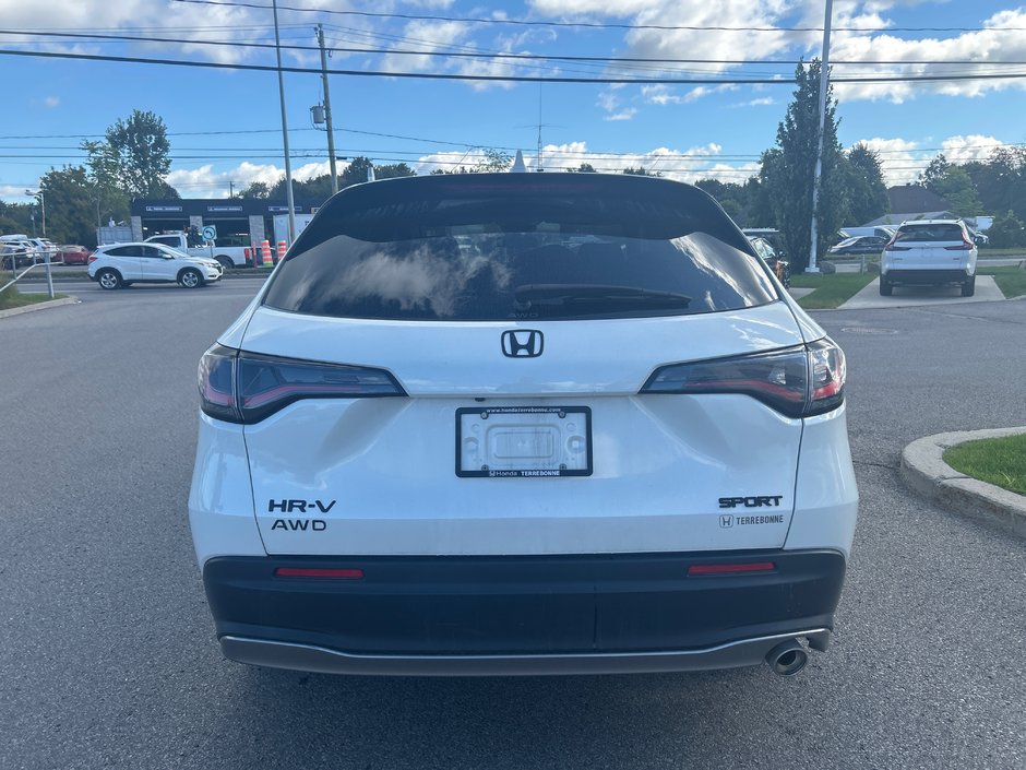 Honda HR-V Sport-B 2024-5
