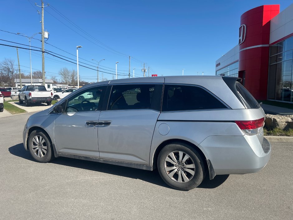 Honda Odyssey SE 2014-3