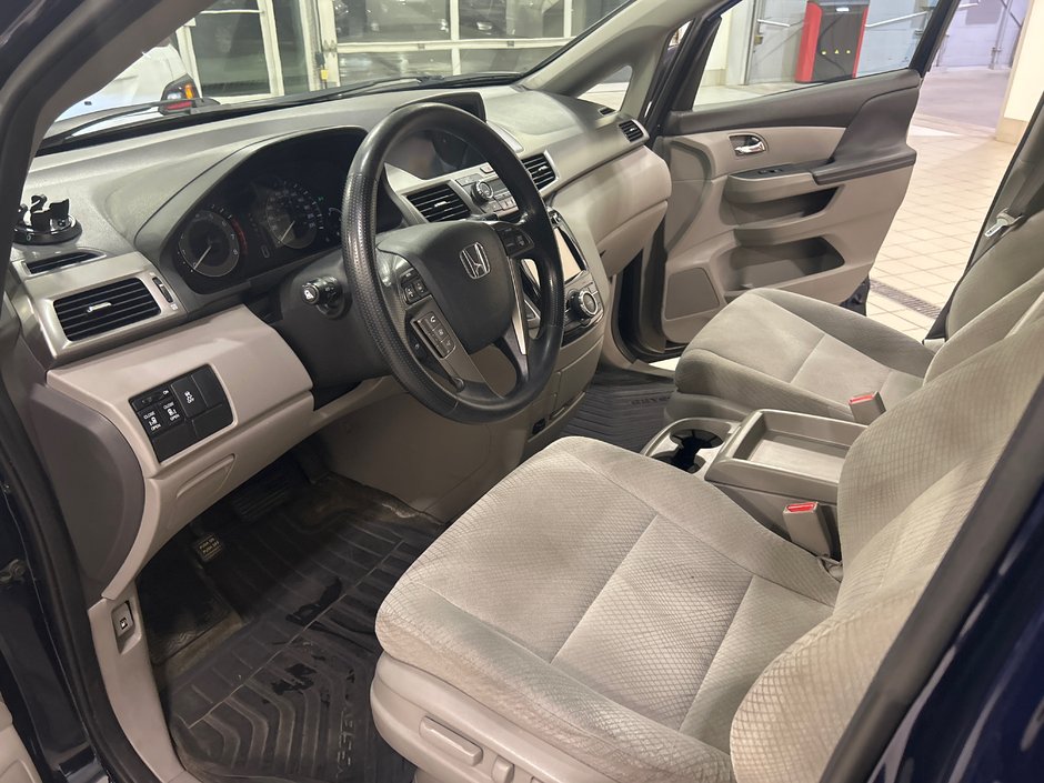 Honda Odyssey EX 2016-11
