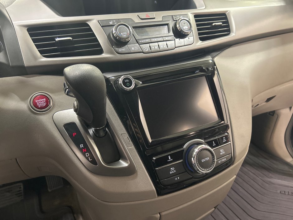 Honda Odyssey EX 2016-13