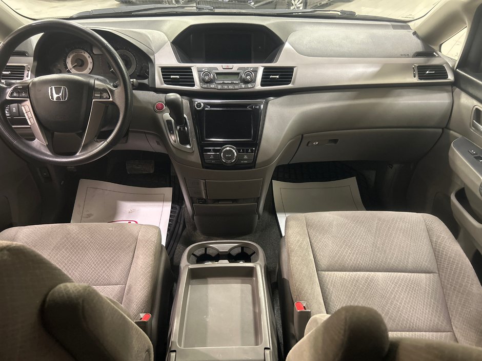Honda Odyssey EX 2016-12