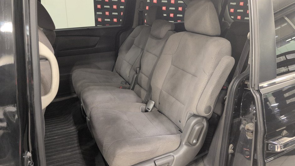 Honda Odyssey EX 2017-9