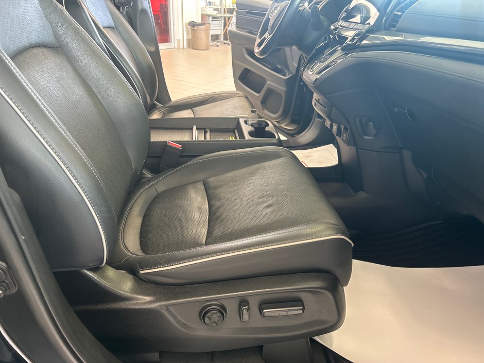 Honda Odyssey Touring 2022-14