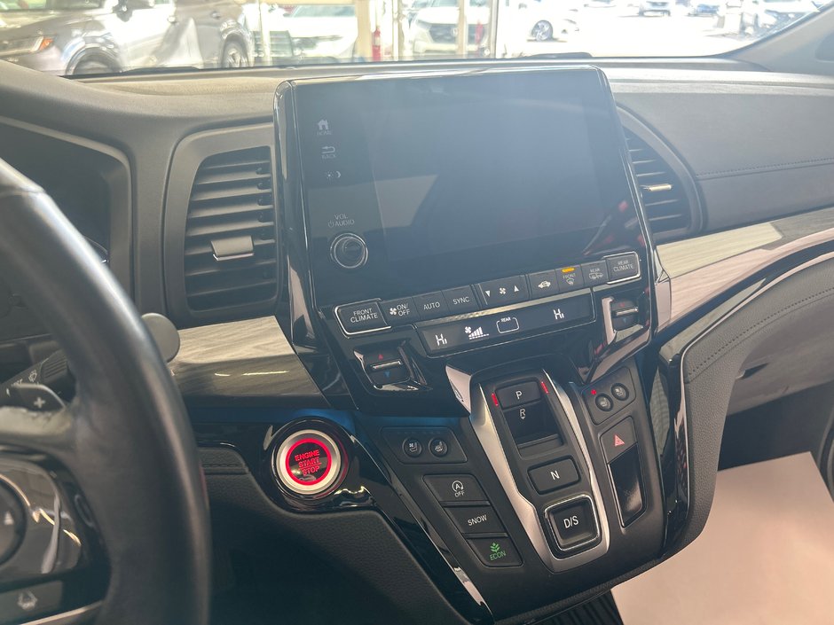 Honda Odyssey Touring 2022-23