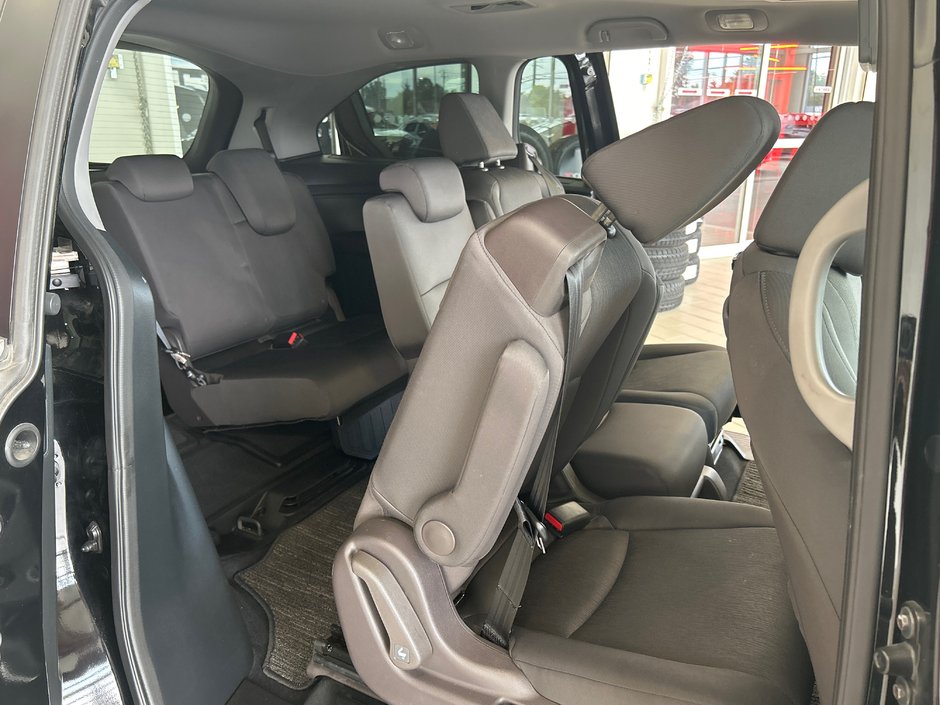 Honda Odyssey EX 2023-15
