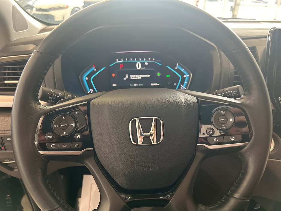 Honda Odyssey EX 2023-31