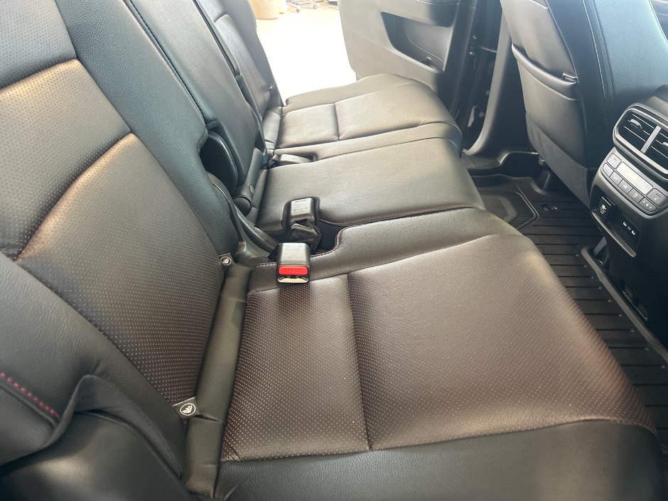 Honda Passport Black Edition 2024-15