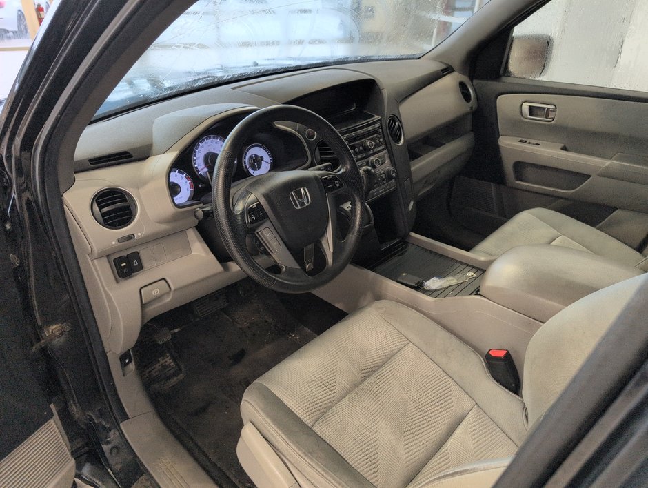 Honda Pilot LX 2012-7