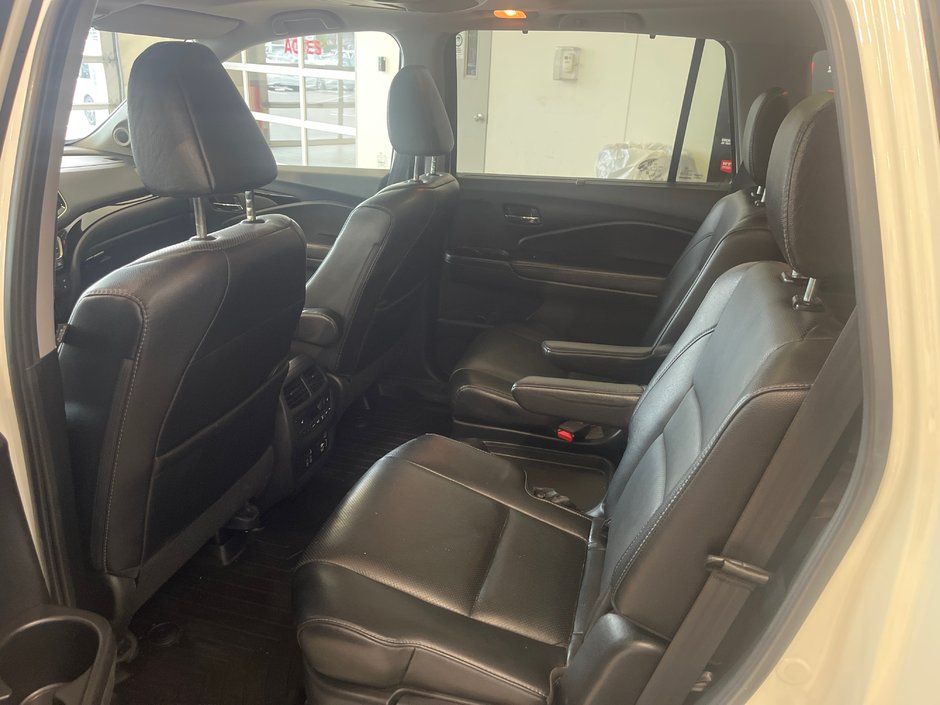 2019 Honda Pilot Touring 7-Passenger-10
