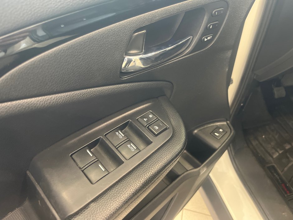 2019 Honda Pilot Touring 7-Passenger-15