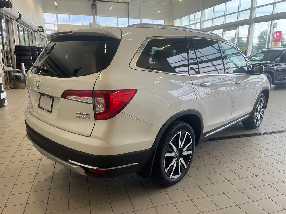 2019 Honda Pilot Touring 7-Passenger-4