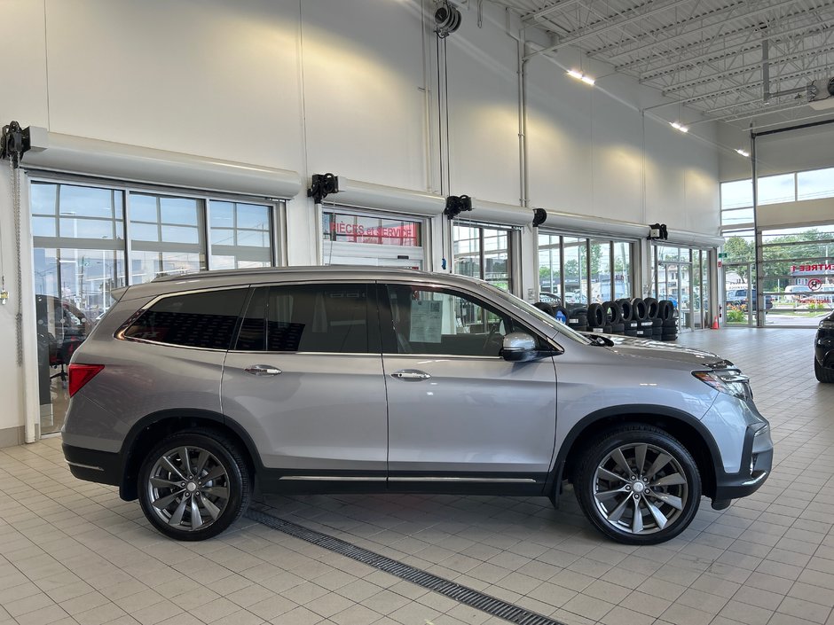 Honda Pilot Touring 7-Passenger 2021-4