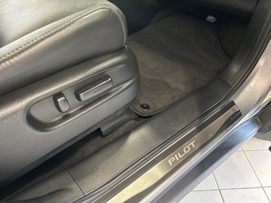 Honda Pilot Touring 7-Passenger 2021-15