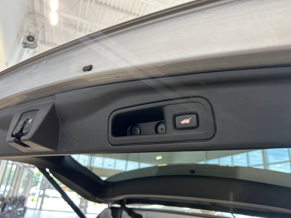 Honda Pilot Touring 7-Passenger 2021-10