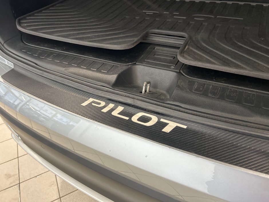 Honda Pilot Touring 7-Passenger 2021-9