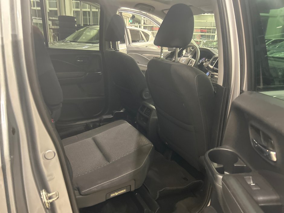 Honda Ridgeline Sport 2017-14