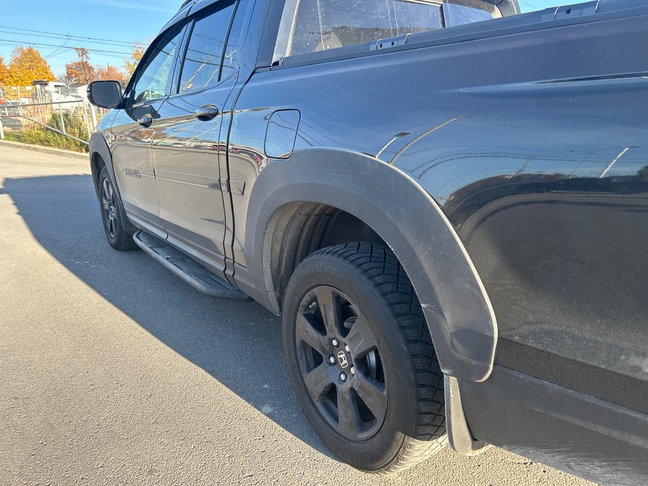2017 Honda Ridgeline Black Edition-3