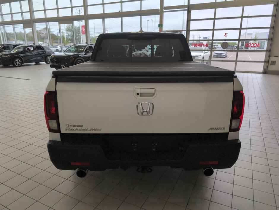 Honda Ridgeline Black Edition 2022-3