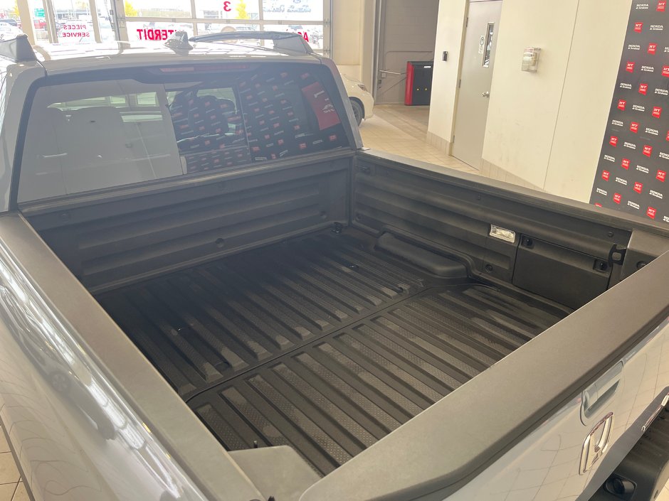 Honda Ridgeline Touring 2023-9