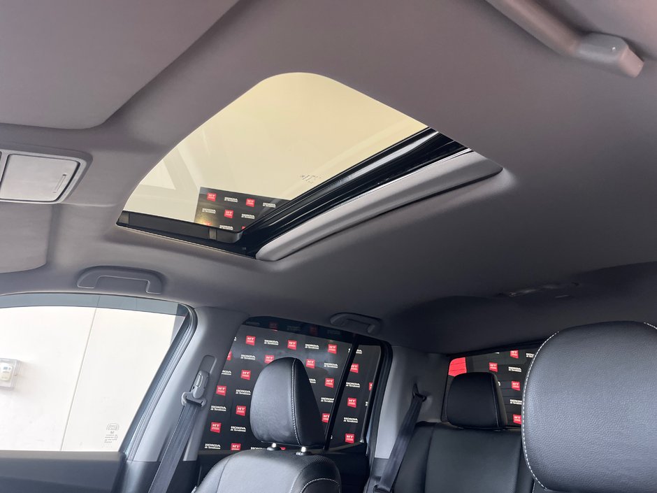 Honda Ridgeline Touring 2023-14