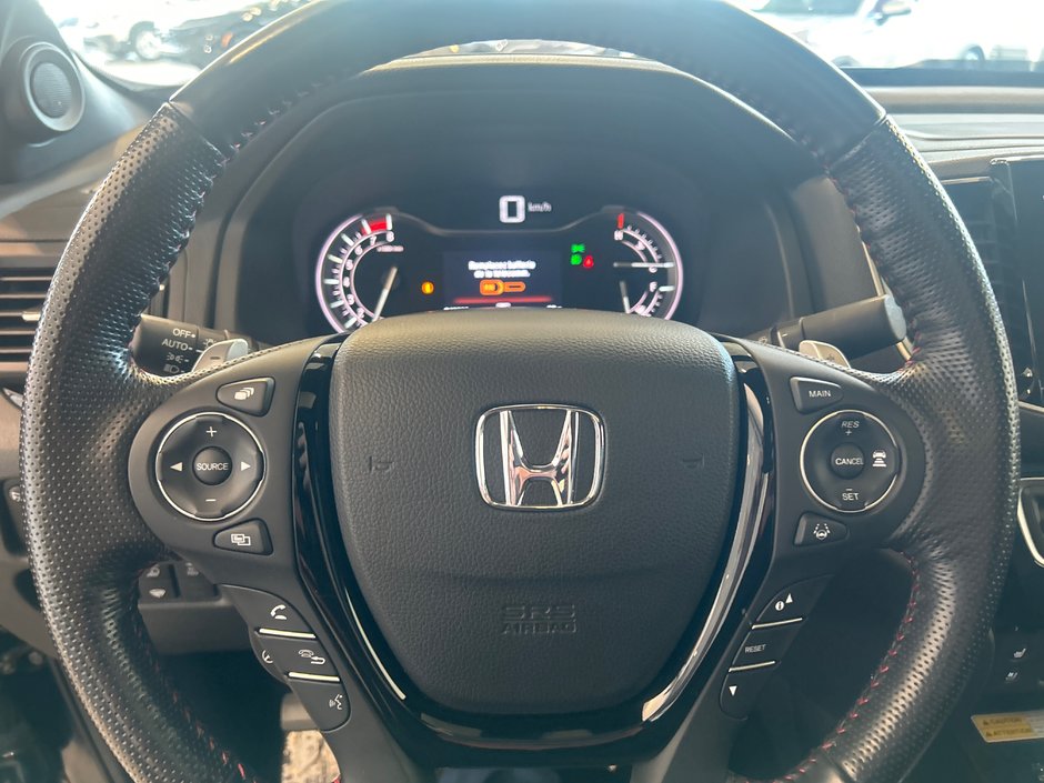 Honda Ridgeline Black Edition 2023-30