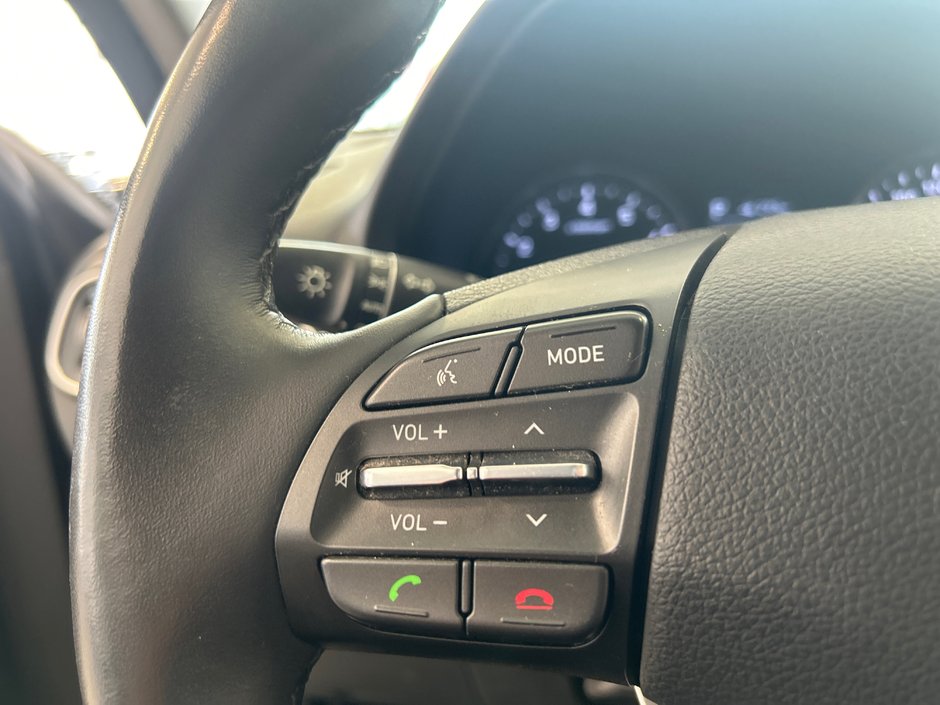 Hyundai Elantra GT Preferred 2020-25