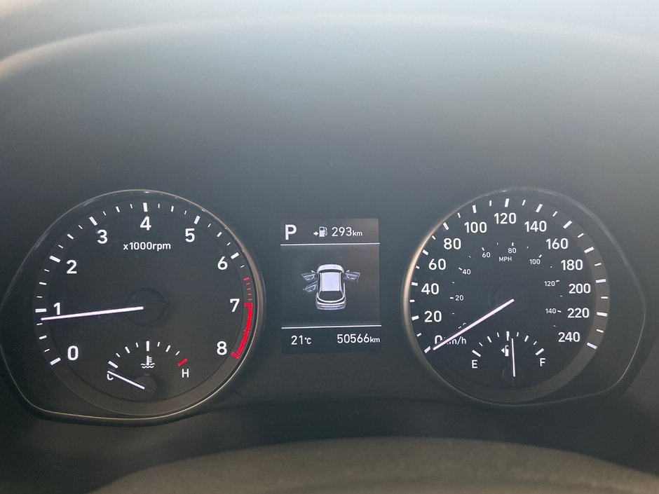 Hyundai Elantra GT Preferred 2020-27