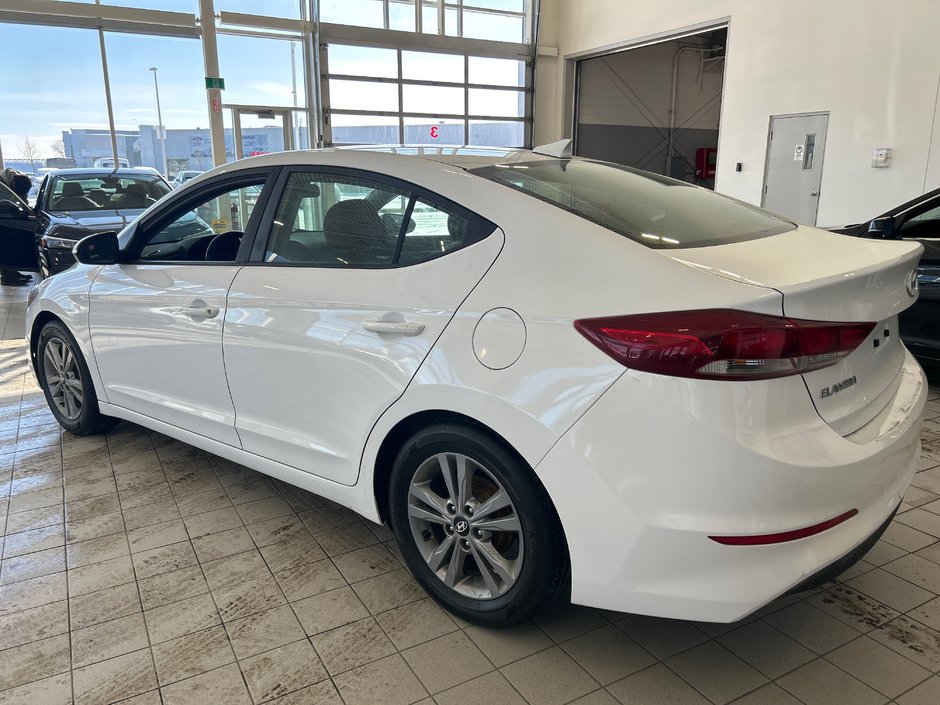 2017 Hyundai Elantra GL-3