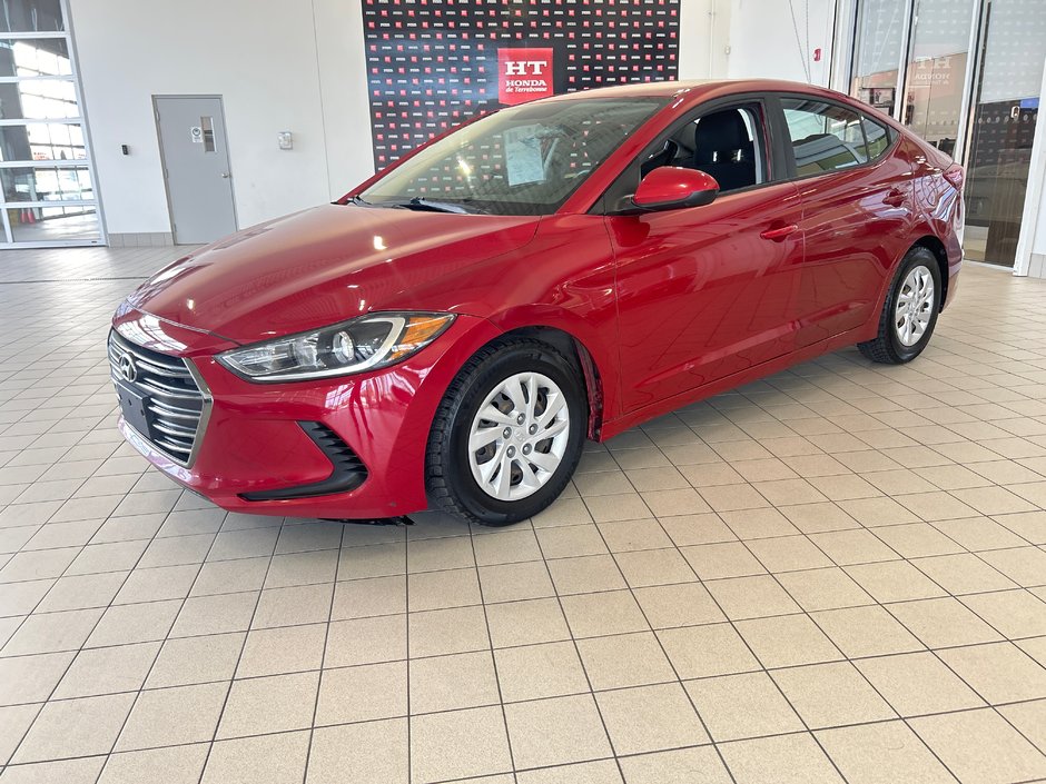 2018 Hyundai Elantra LE-0