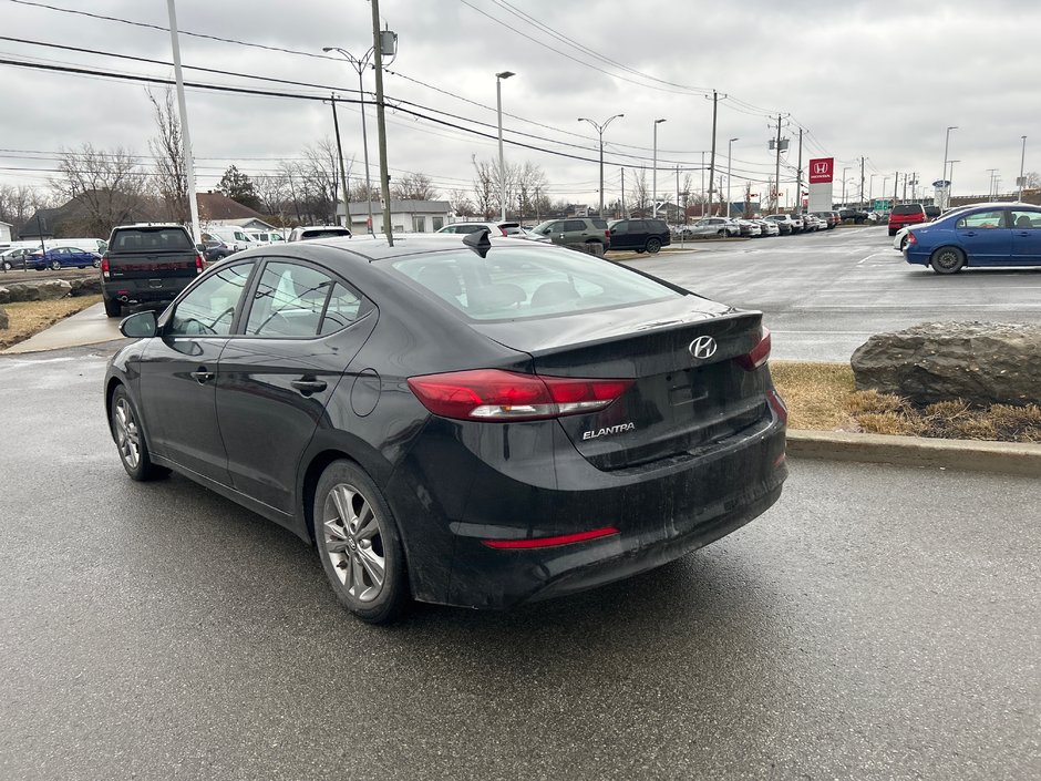 2018 Hyundai Elantra GL-8
