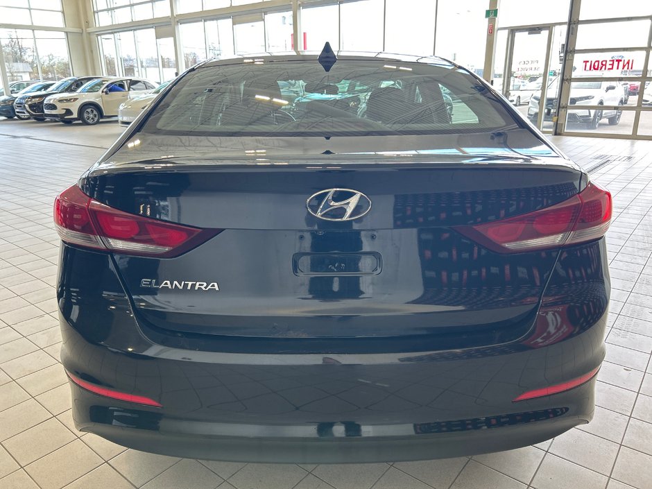 Hyundai Elantra GL 2018-6