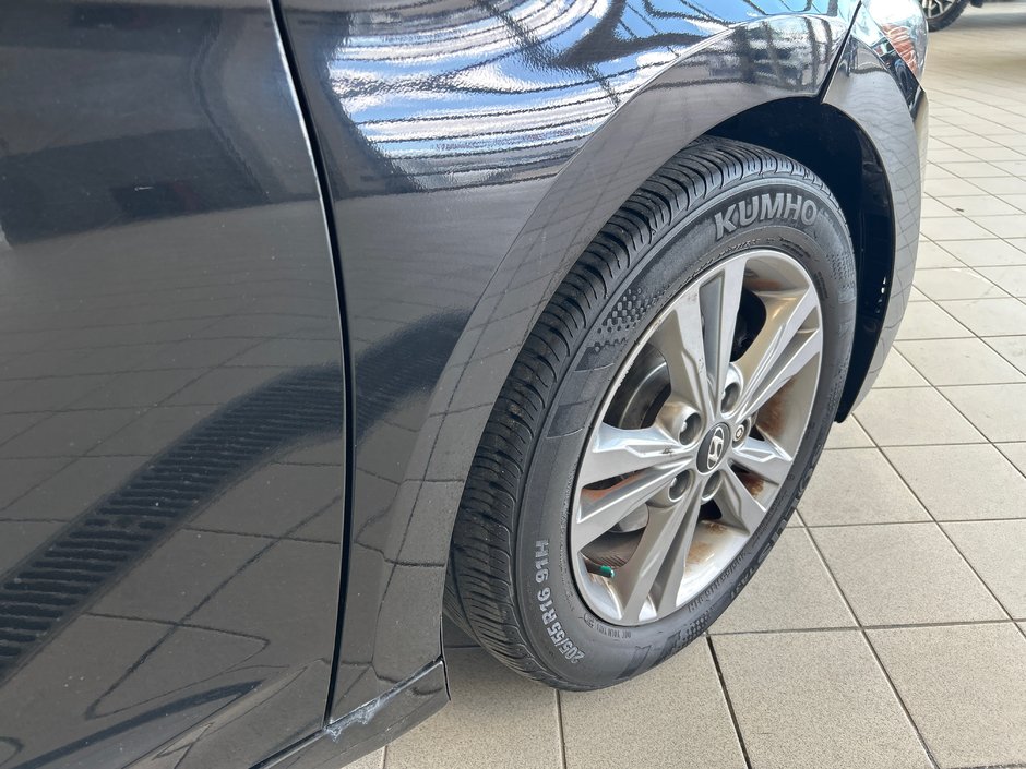Hyundai Elantra GL 2018-22