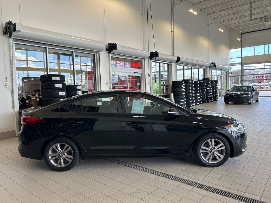 Hyundai Elantra GL 2018-4