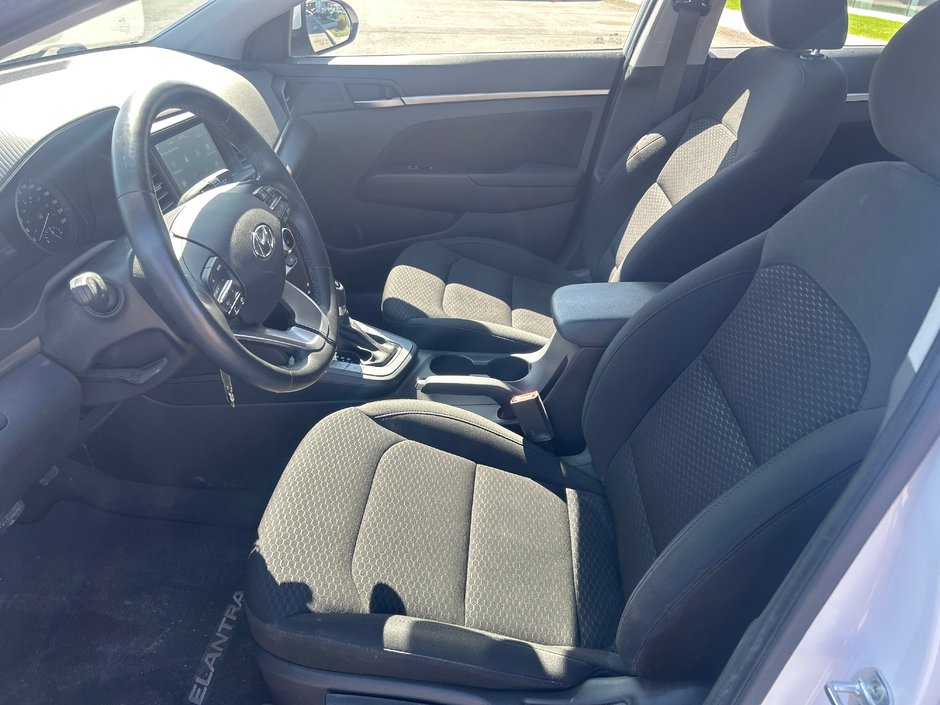 2019 Hyundai Elantra Preferred-7