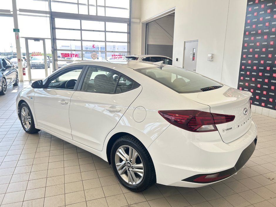 2019 Hyundai Elantra Preferred-8