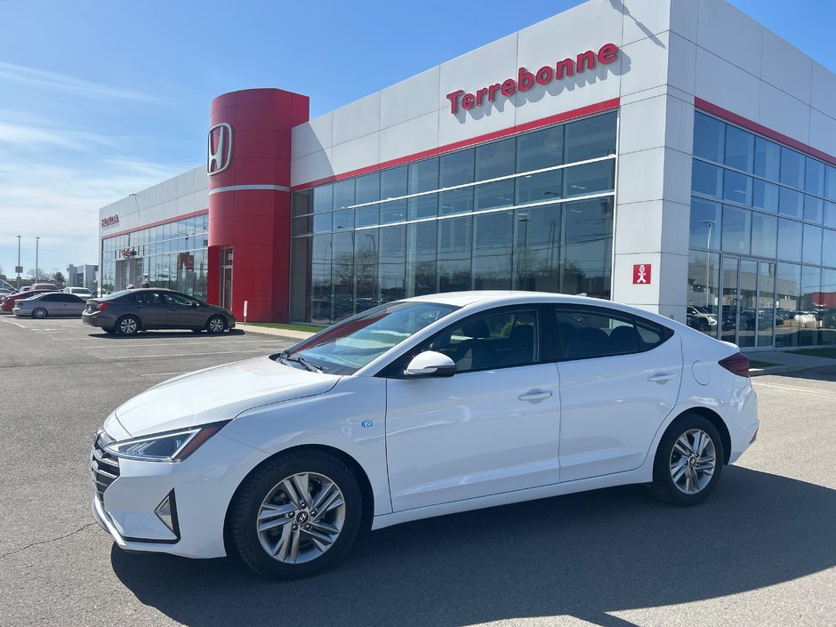 2019 Hyundai Elantra Preferred-0