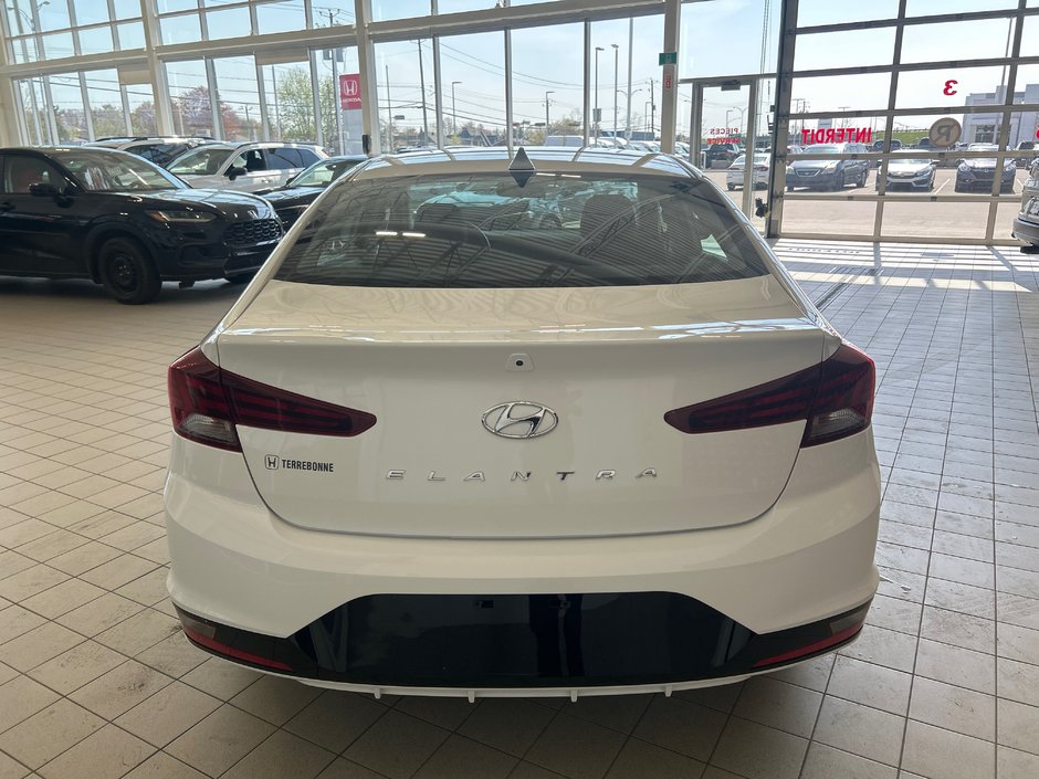 2019 Hyundai Elantra Preferred-7