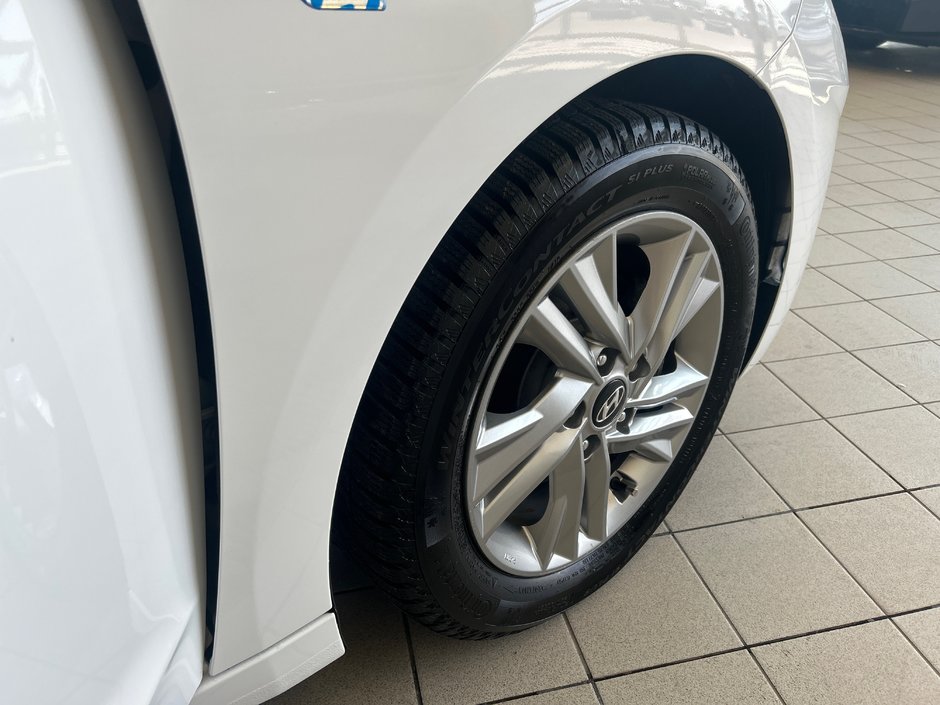 2019 Hyundai Elantra Preferred-14