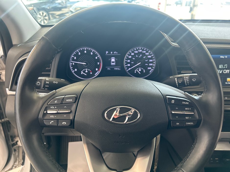 2019 Hyundai Elantra Preferred-21