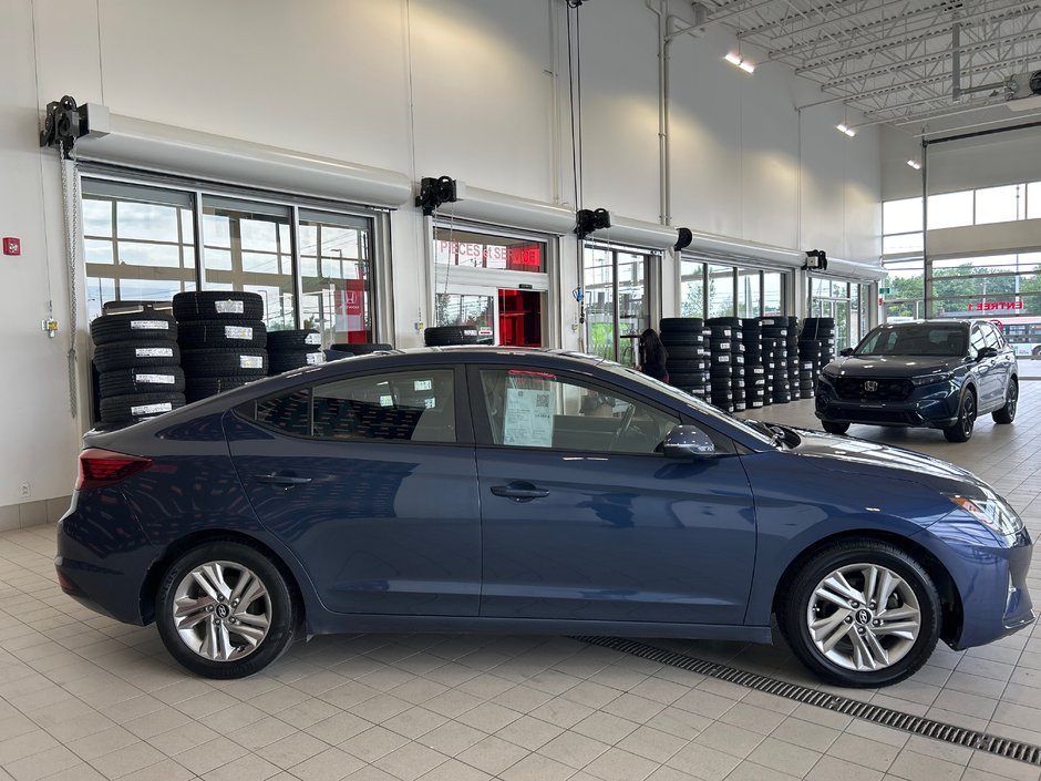 2019 Hyundai Elantra Preferred-4