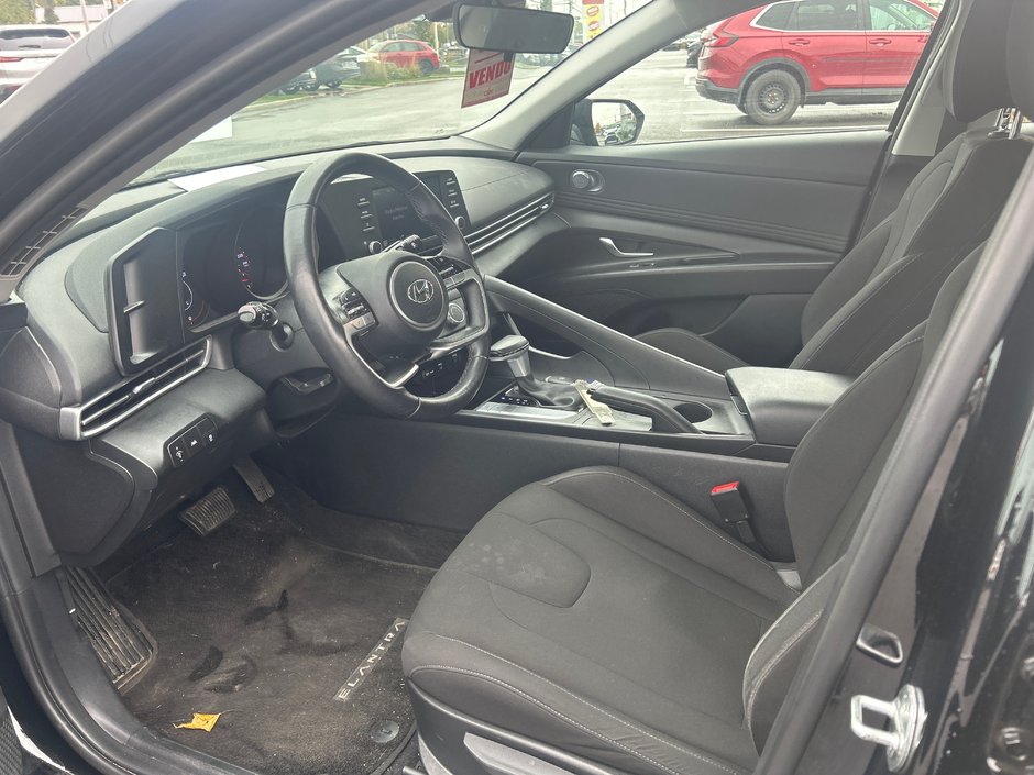 2023 Hyundai Elantra Preferred-8