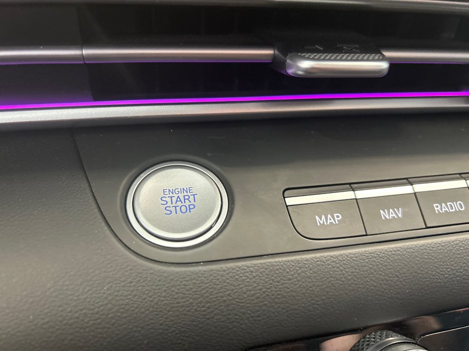 2024 Hyundai Elantra Preferred-24